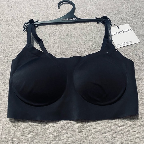 Brand new with tags! Calvin Klein Lightly Lined Bralette Racerback - Picture 3 of 4